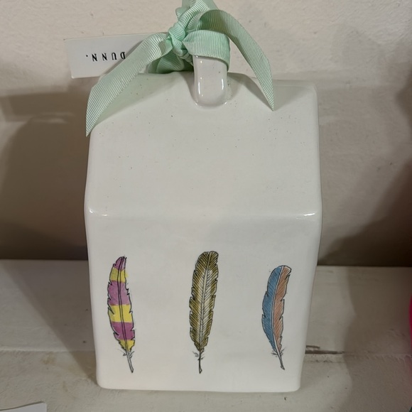 Rae Dunn Artisan collection birdhouse with feathers - Picture 4 of 6